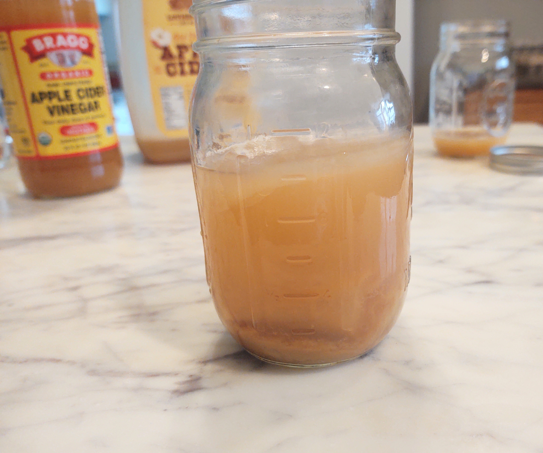 apple cider vinegar with mother