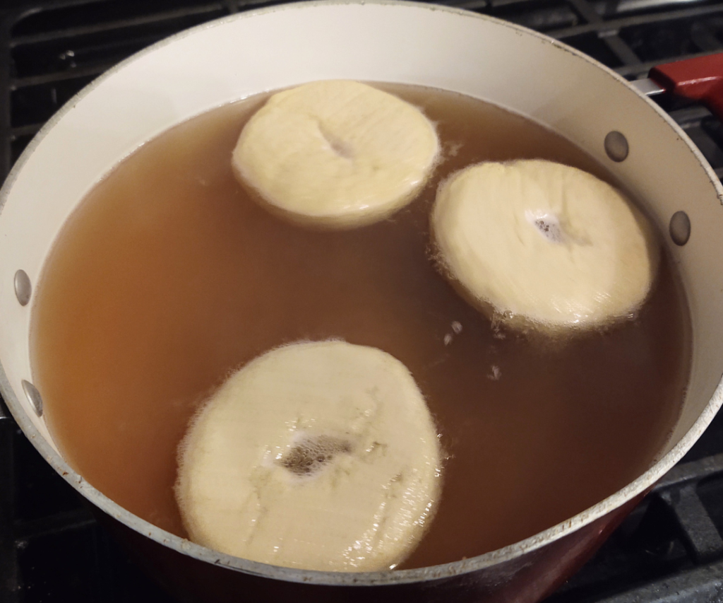 bagels boiling